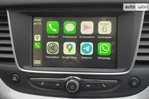 Підтримка додатків Apple CarPlay і Android Auto